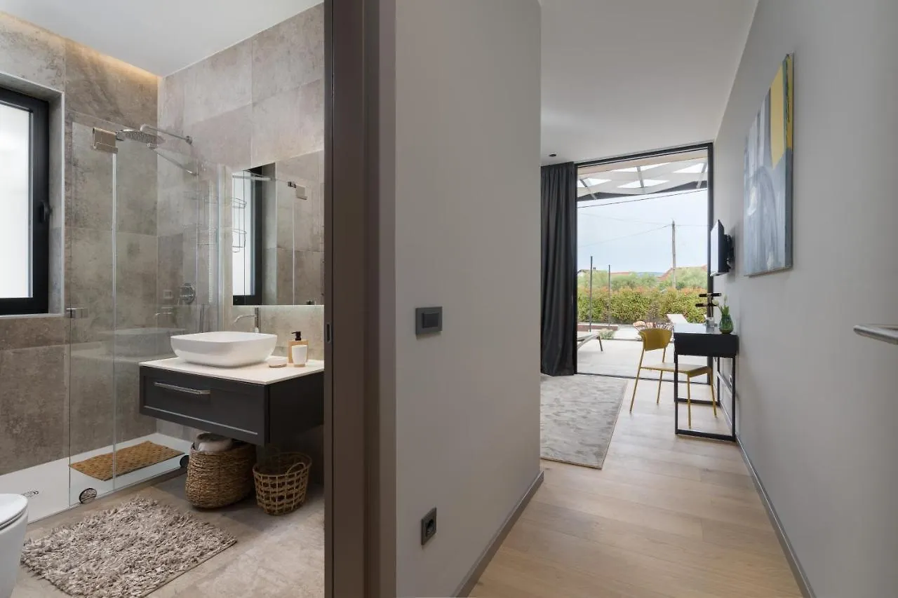 קרק Villa Alba